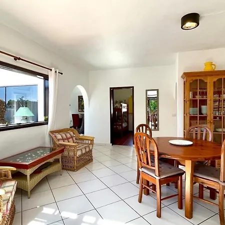 埃斯特法尼亚别墅度假屋 普拉亚布兰卡